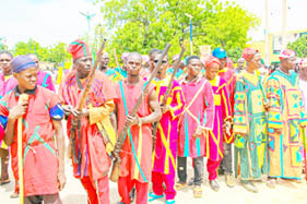 Sojoji Sun Ceto Mutane 30 Da Aka Yi Garkuwa Da Su, Sun Kashe ‘Yan Ta’adda Da Dama